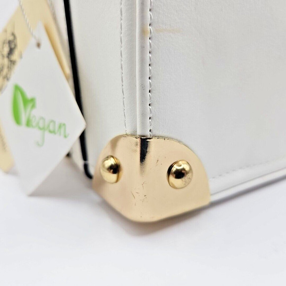 Handbag Republic Bag White Convertible Tasseled Clutch Shoulder Zipper Clasp - Picture 6 of 16